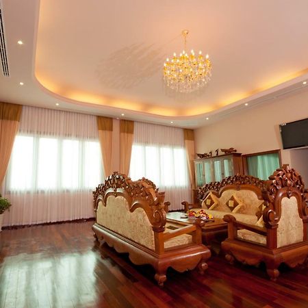 Bayon Era Hotel Сіємреап Екстер'єр фото