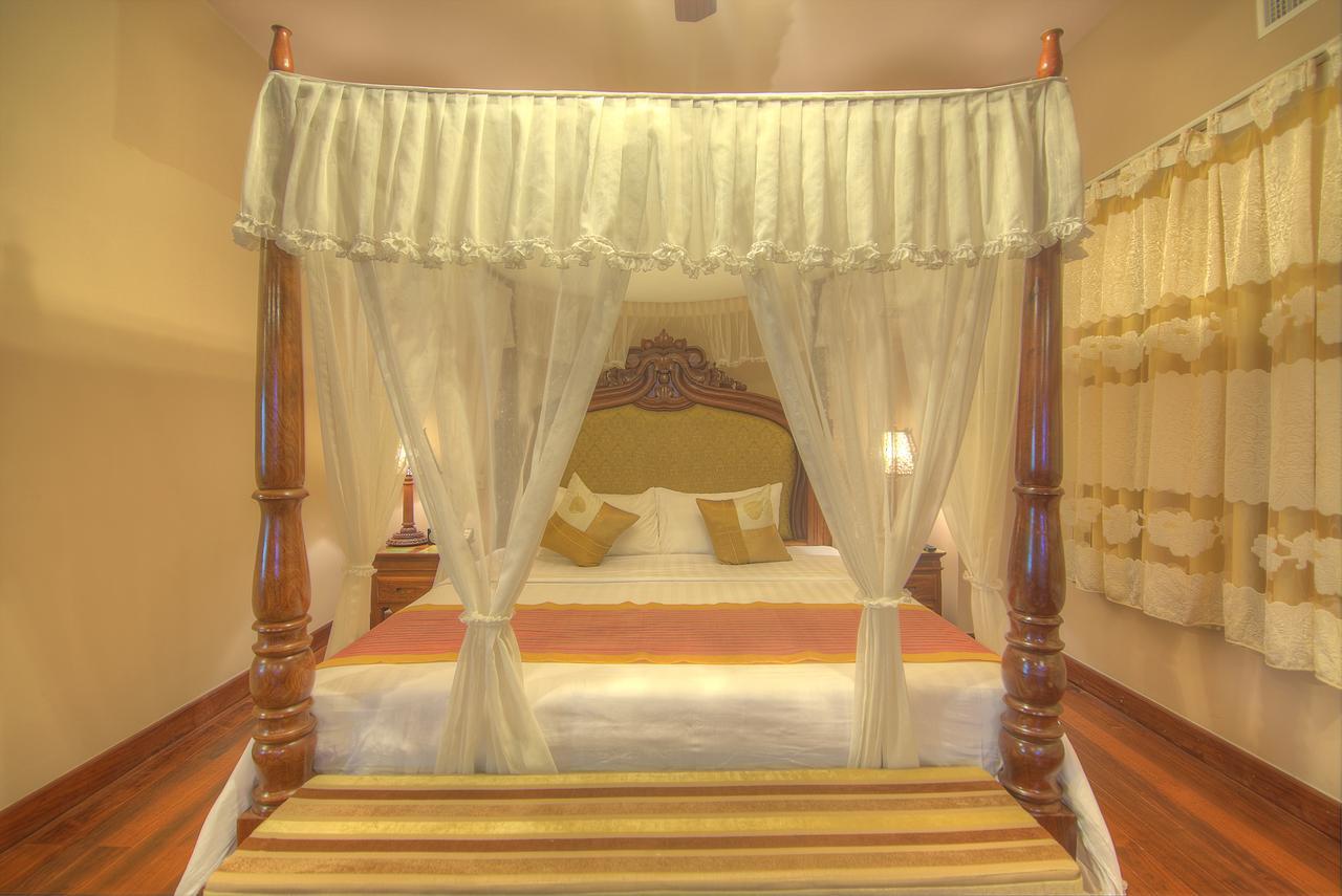 Bayon Era Hotel Сіємреап Екстер'єр фото