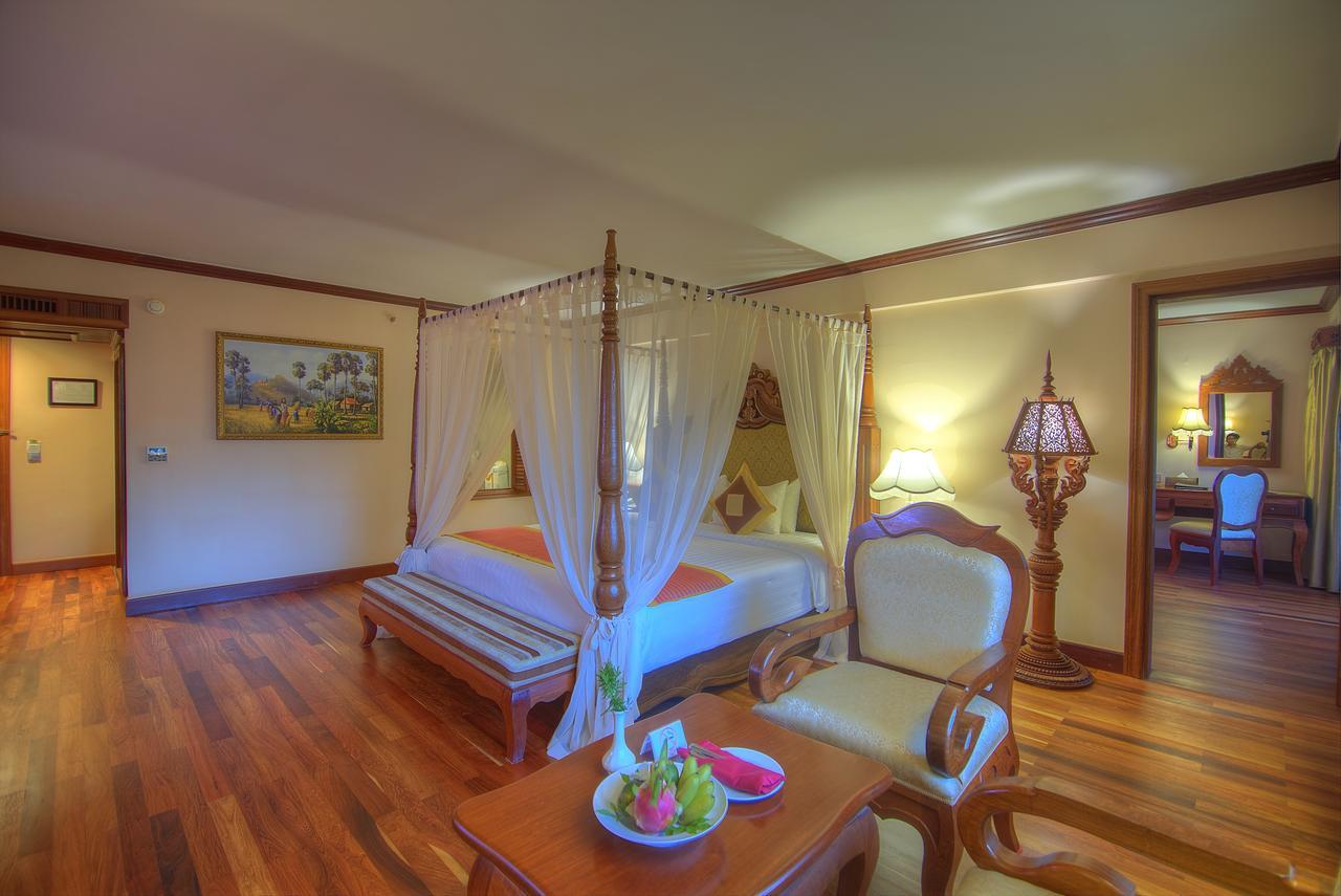 Bayon Era Hotel Сіємреап Екстер'єр фото
