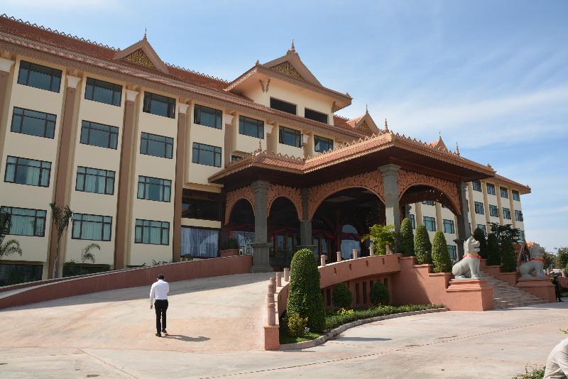 Bayon Era Hotel Сіємреап Екстер'єр фото